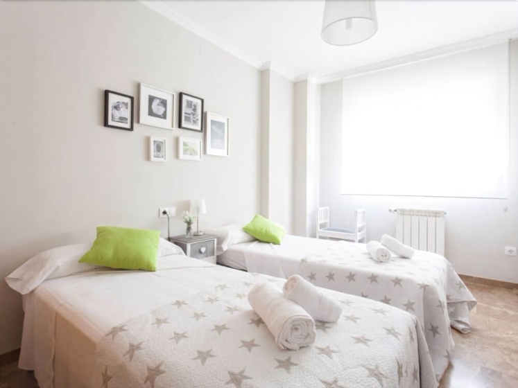 Цены на APARTAMENTOS KASA 25 - Azaleas в Аликанте