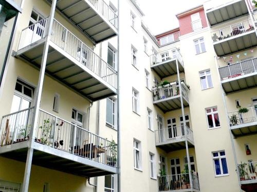 Lodge Berlin - Apartments 2 — отель в Берлине, Германия