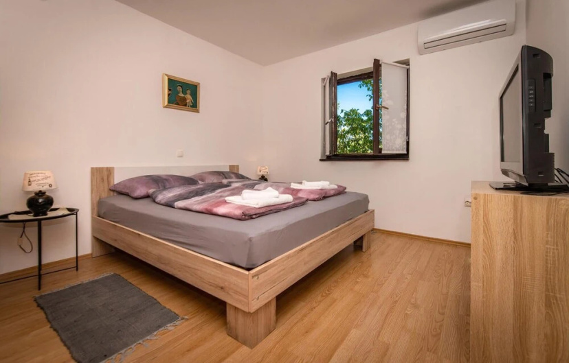 Nice Home in Stifanici With Wifi and 1 Bedrooms - Hotel in Porec - Photo 1