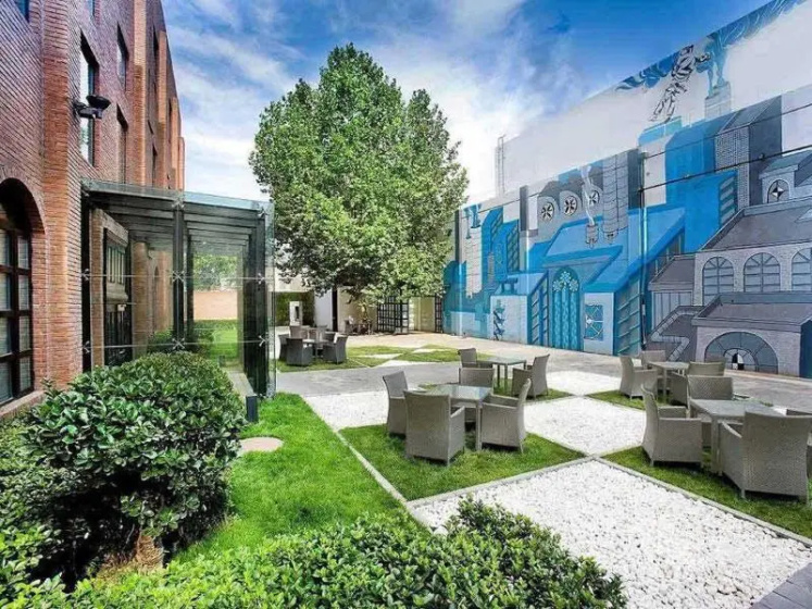 Gracie Art Hotel 4 — отель в Пекине, Китай