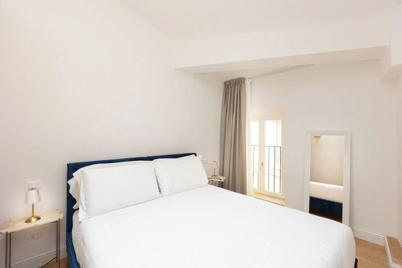 Amazing Piazza Venezia Suites — забронировать отель в Риме