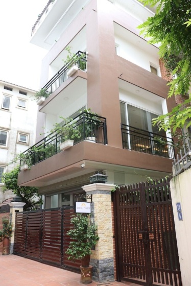 Hanoi Sunflower Westlake Homestay — комфортный отель в Ханое