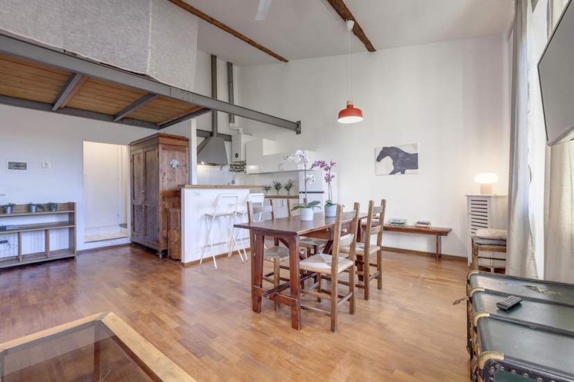 Цены на Mezzo 24 IV in Firenze в Флоренции