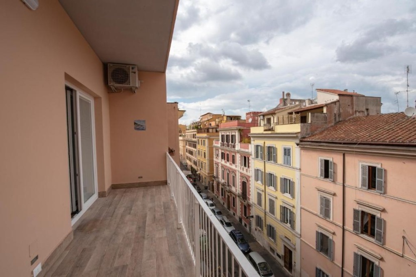 Colosseo Apartments - Rome City Centre — отзывы гостей и цены