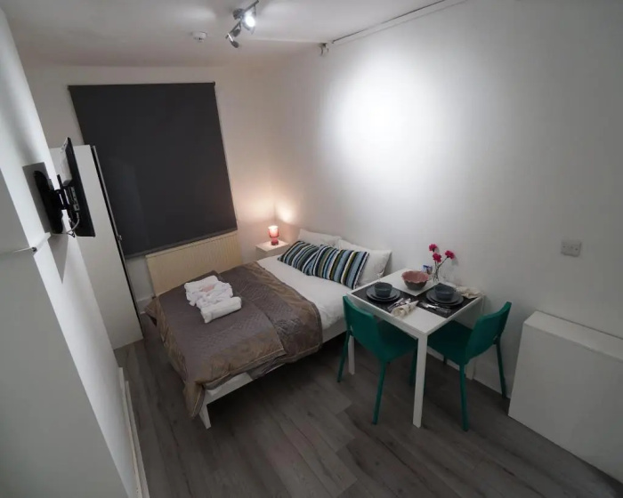 Цены на London Queens Apartments в Лондоне