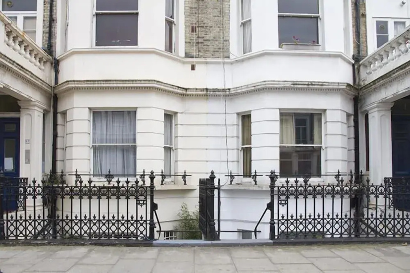 Comeragh Road Apartment 4 — отель в Лондоне, Соединенное Королевство
