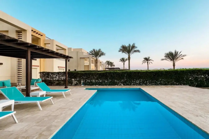 Xuru Stays I Sundown Symphony 4mbdr Villa @ Joubal El Gouna — отель с удобным расположением в эле