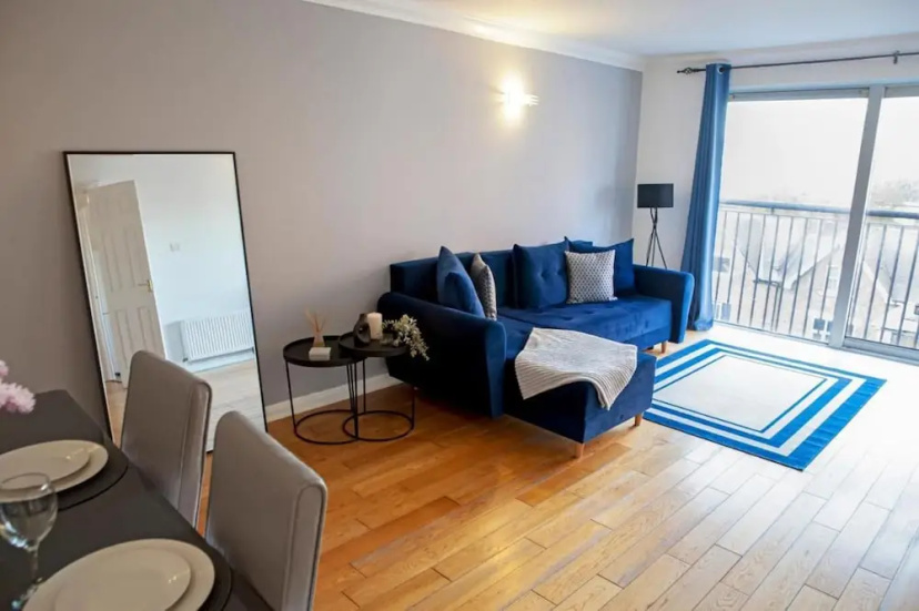 Charming 2-bed Apartment Free Parking in Wimbledon — отель с удобствами в Лондоне