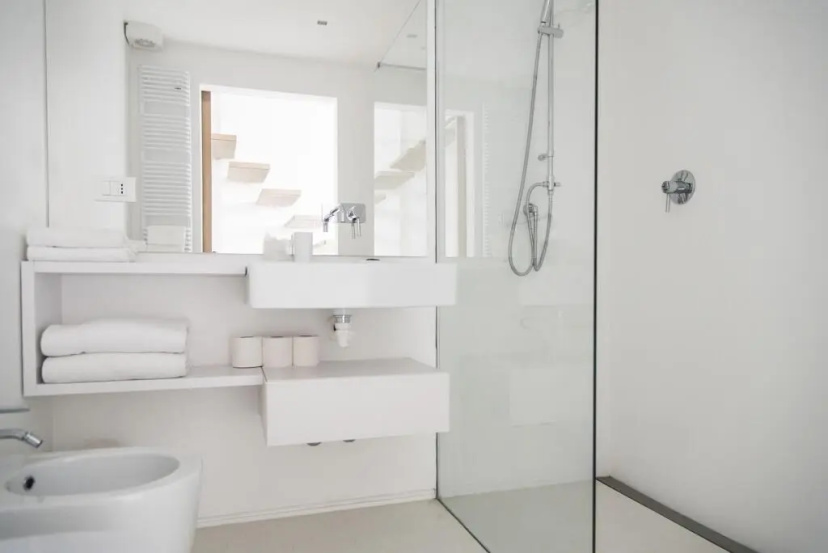 Цены на Maurilio 20 Suites by Brera Apartments в Милане