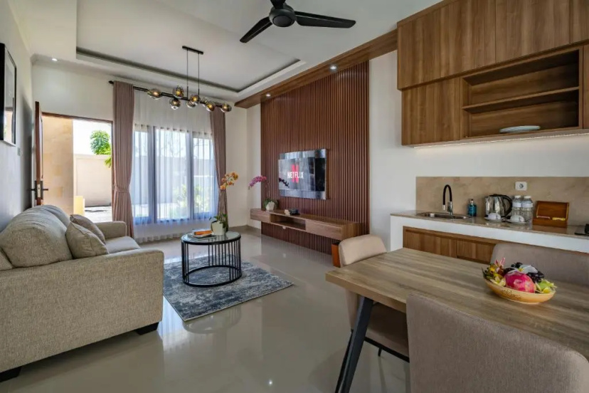 Taman Seminyak Suites 3 — отель в Кута, Индонезия