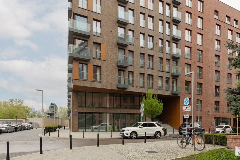 Okrzei 8 2 Balconies by Renters — отель в Варшаве, Польша