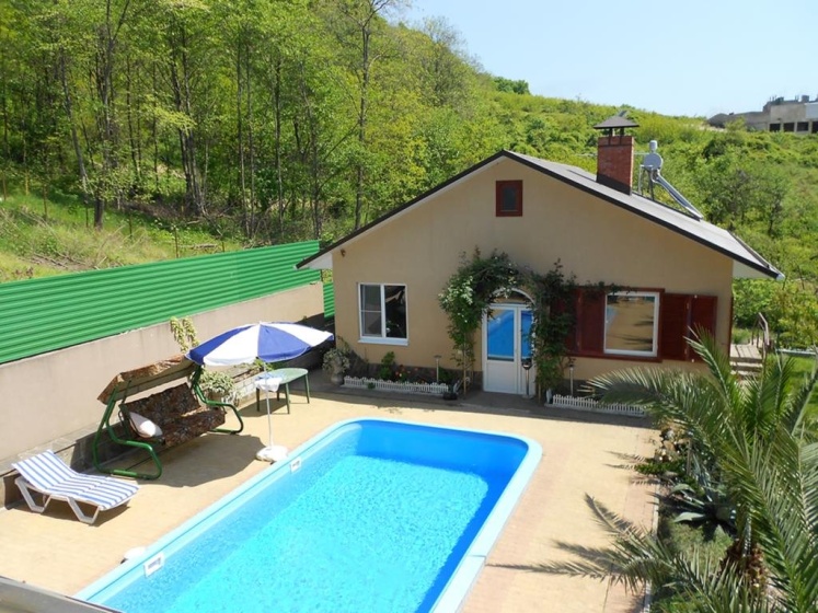 Guest House Nikolas — отель с удобным расположением в Сочи