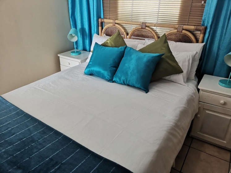 Fig Tree Strand Beach Front Apartments — комфортный отель в Кейптауне