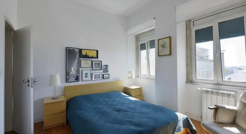 FLH - Duplex Place in Campo de Ourique — забронировать отель в Лиссабоне