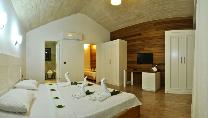 Apella Hotel — отель с отзывами гостей в Чиралы