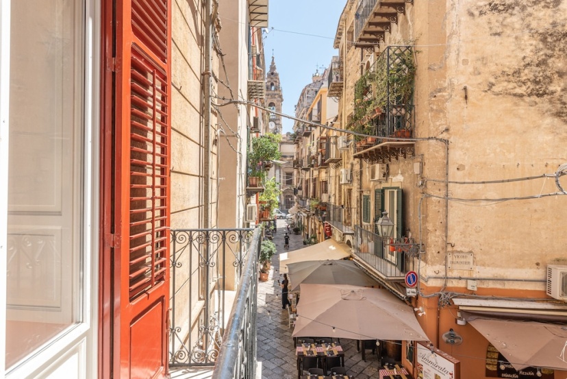 Цены на Il Cortile Degli Aragonesi в Палермо