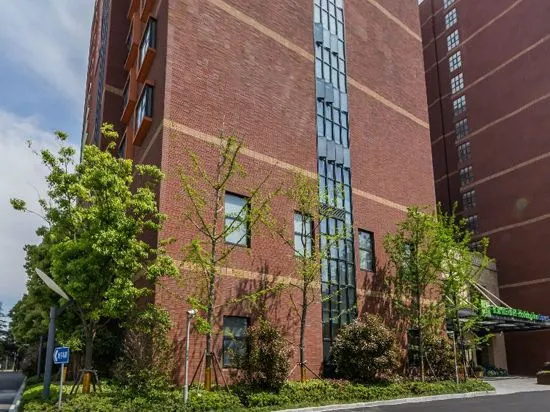 New Jinqiao Holiday Apartment — комфортный отель в Шанхае