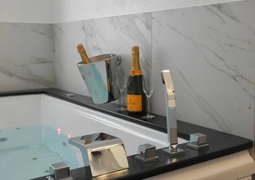 Apartment Luxury Suite Bolivar — комфортный отель в Милане