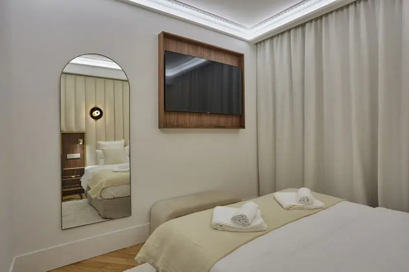 Apartment Matignon St Honore by Studio Prestige — отзывы гостей и цены