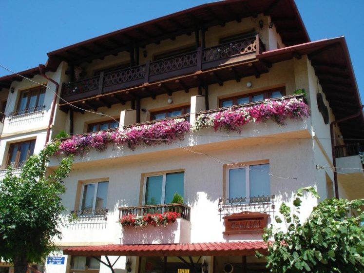 Pri Ani Guest House — отель с удобствами в Банско