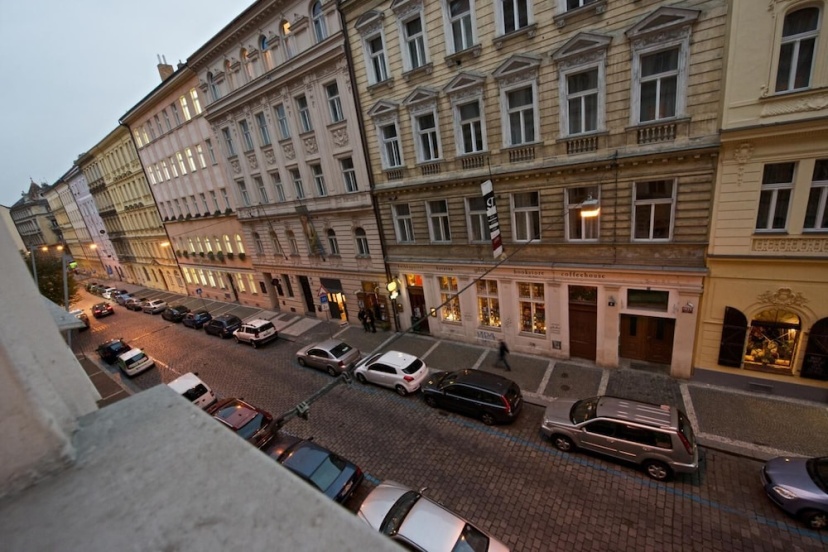 Holec Apartments — отель с удобствами в Праге