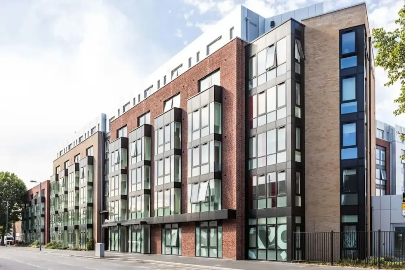 Student Only Arbury Court in Kingston — забронировать отель в Лондоне
