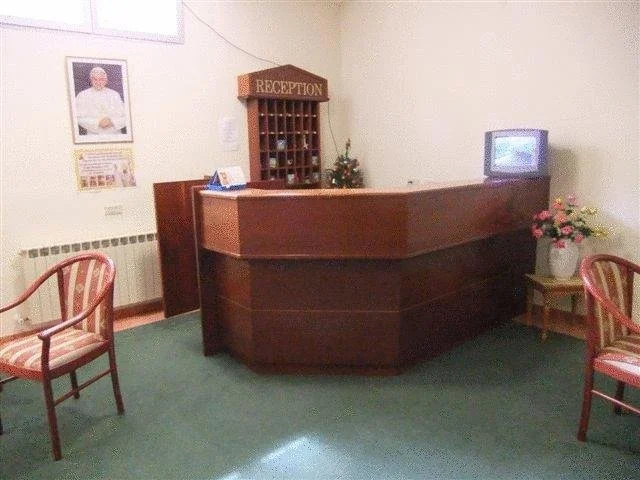 Rosary Sister Guest House Ein Karem — отель с удобным расположением в Иерусалим