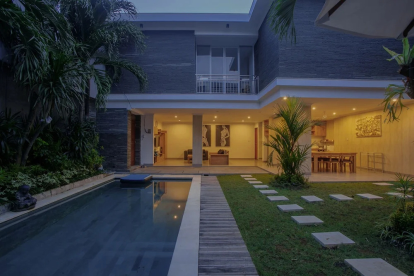 Villa Nangdika — комфортный отель в Кута