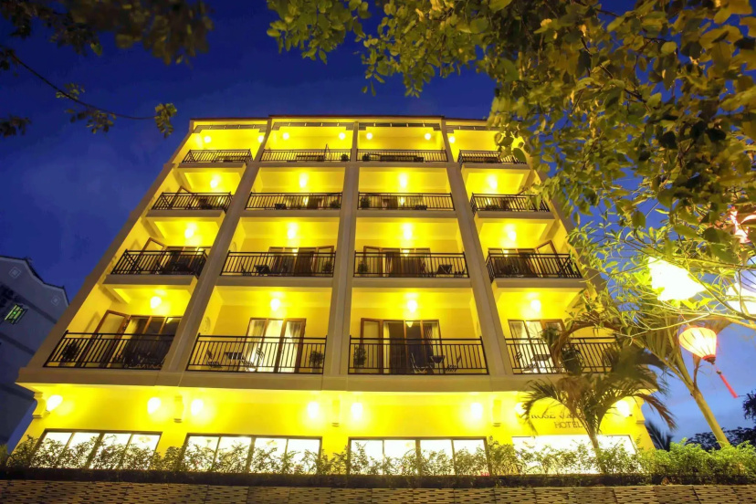 Hoi An Rose Garden Hotel — забронировать отель в Дананге