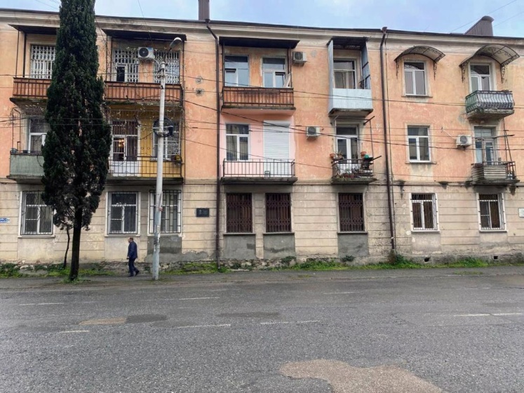 1 Kvartira Ljuks u morja — отель с удобствами в Сухуми