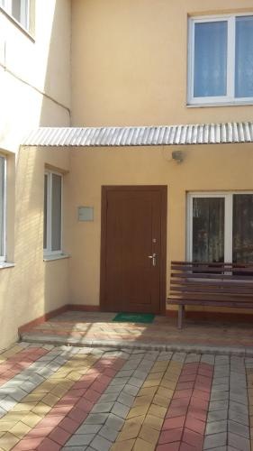 Guest house U Lary — отель с удобствами в Кисловодске
