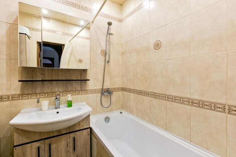 Цены на Maxrealty24 Zemlyanoy Val 52/16 Apartment в Москве
