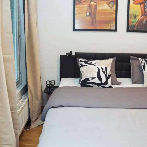Cozy 2 Room Apartment With a Private Sauna! — отель с удобным расположением в Хельсинки