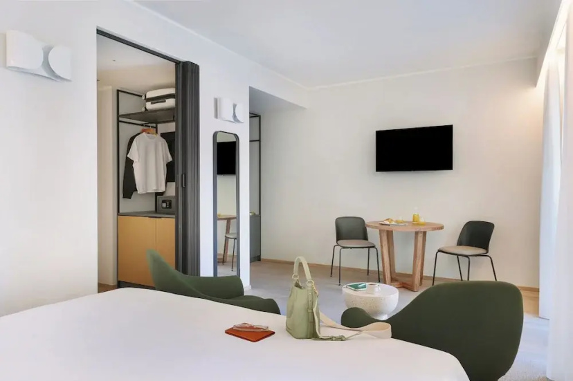 Sonder by Marriott Bonvoy Manzoni Apartments Torre Velasca — отель с удобным расположением в Милане