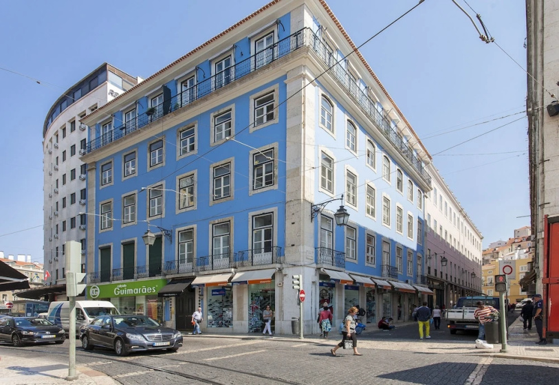 Figueira Square Downtown Deluxe Apartment Rentexperience 3 — отель в Лиссабоне, Португалия