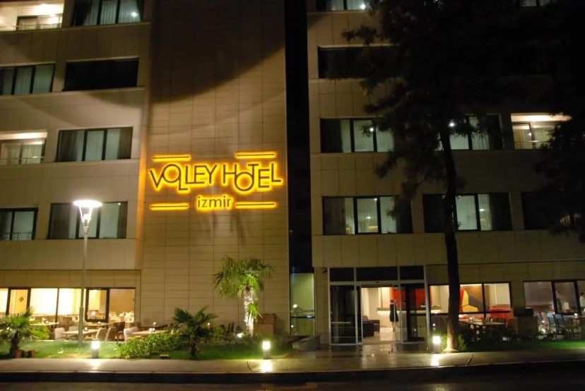 Volley Hotel Izmir — отель с удобствами в Измире