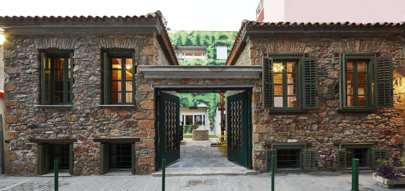 Athenian Residences — отель с удобным расположением в Афины