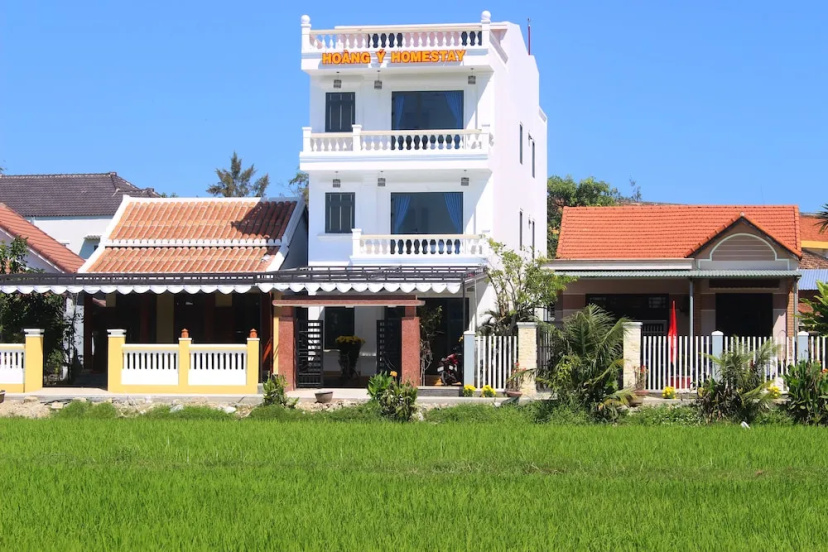 Hoang Y Homestay — забронировать отель в Дананге