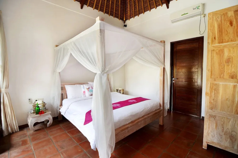 Luxury Villa in Bali near Beach, Bali Villa 2031 — комфортный отель в Убуде