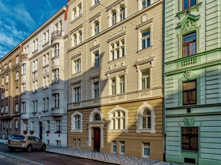 Residence Dobrovskeho 30 — отель с удобствами в Праге