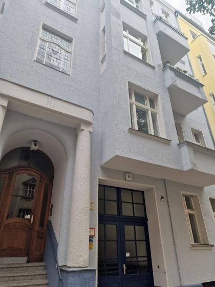 Family Apartment Charlottenburg — отель с удобствами в Берлине