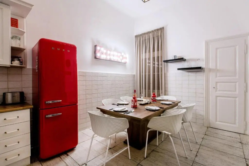 KZ5 Apartment in Kazinczy street — отель с удобным расположением в Будапеште