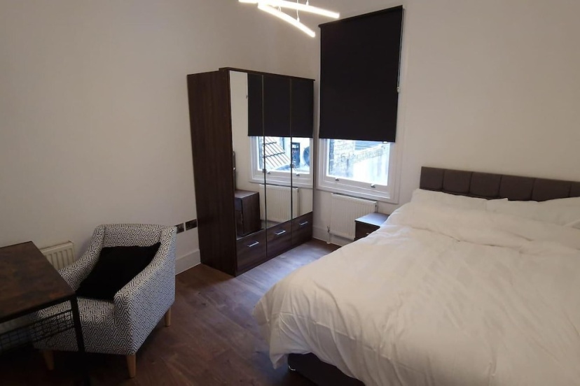 Stunning 1double Bed Apartment in London — забронировать отель в Лондоне