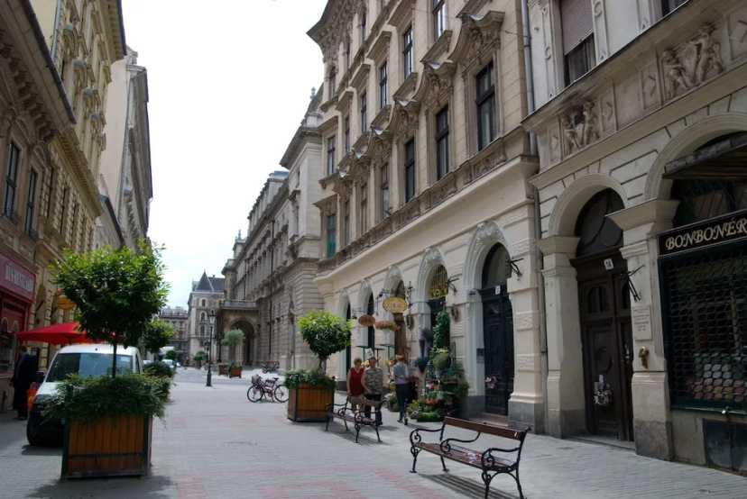 Opera Theater Apartment — комфортный отель в Будапеште