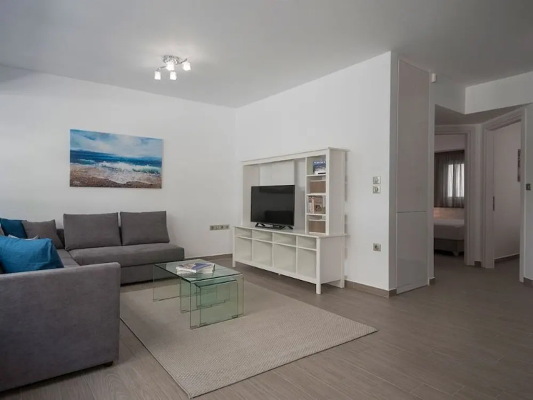 Petal Apartments — комфортный отель в Афины