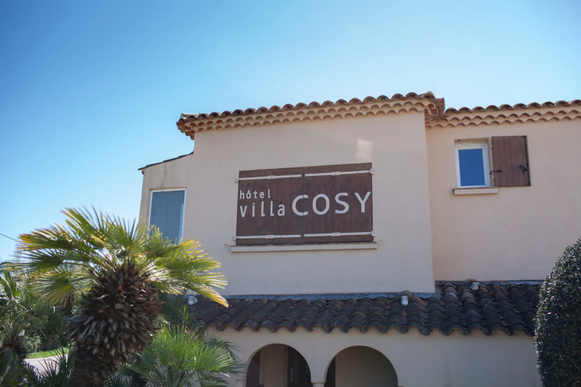 Hotel Villa Cosy — комфортный отель в Сент-Тропезе