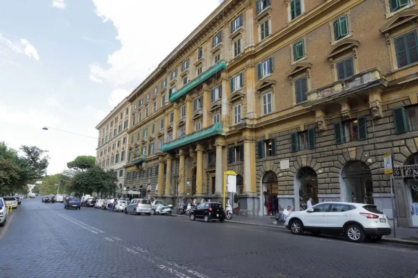 Luxury Flat in the Heart of Rome - Close to Vatican — комфортный отель в Риме