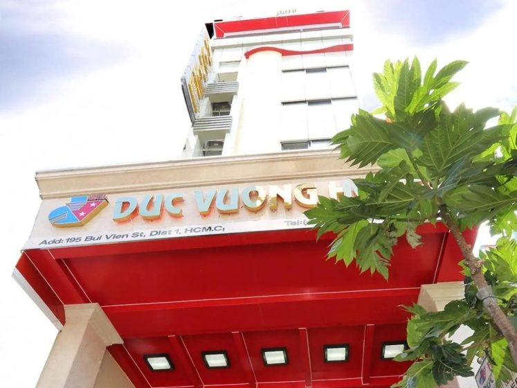 Duc Vuong Saigon Hotel - Bui Vien — отель в Хошимине для семейного отдыха