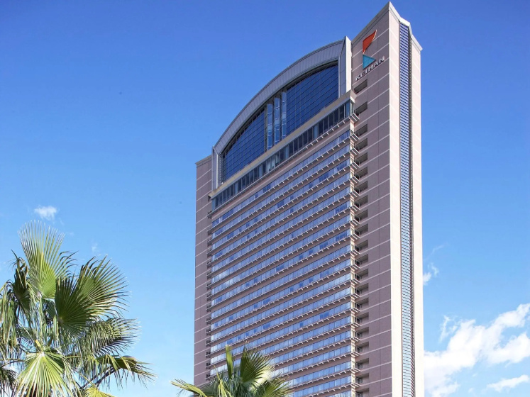 Hotel Keihan Universal Tower — отель с удобствами в Осаке