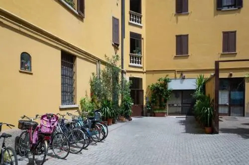 Bramante Apartment 2 — отель с удобствами в Милане